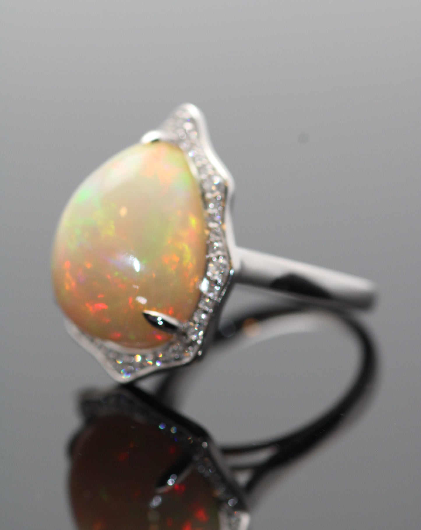 14kt White Gold 11.98ct Ethiopian Opal .44ctw Diamond Cocktail Ring image 3
