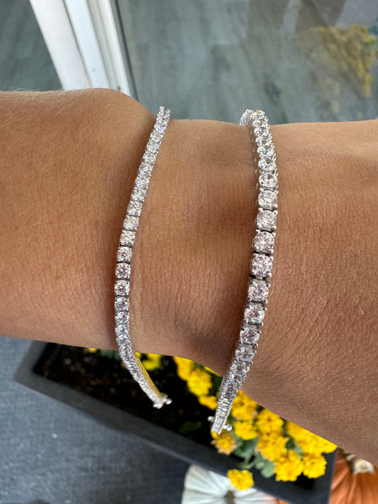 14kt Lab Grown Tennis Bracelet image 1
