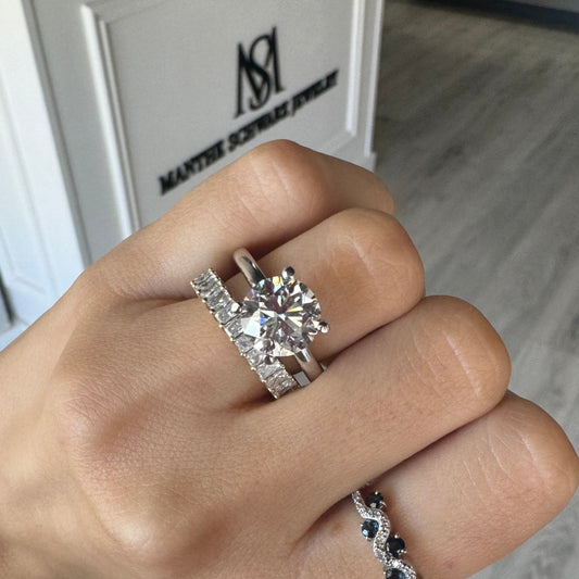 3ct Round Brilliant Cut Lab Grown Diamond Solitaire Engagement Ring