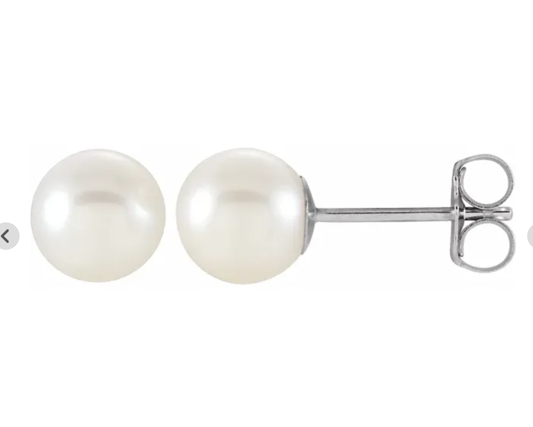 Pearl Studs