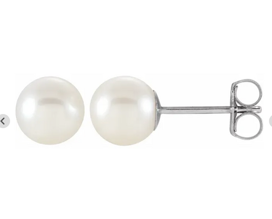 Pearl Studs